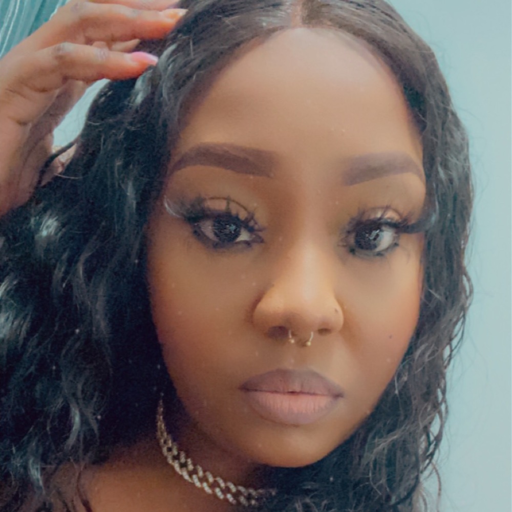 Meet your Posher, Sashia